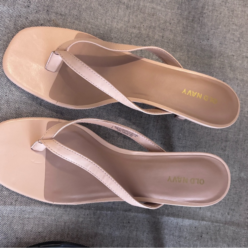 Old Navy Women's Blush Sandals